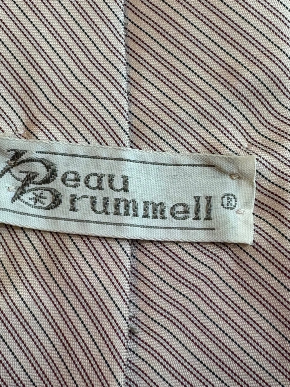 Vintage Beau Brummell Diagonal Striped Men's Tie - Red/White